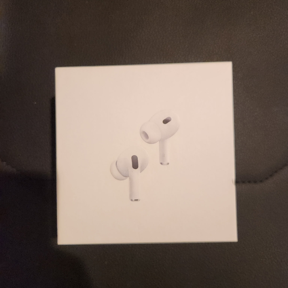 Apple White Earbud Headphones Ipod 2